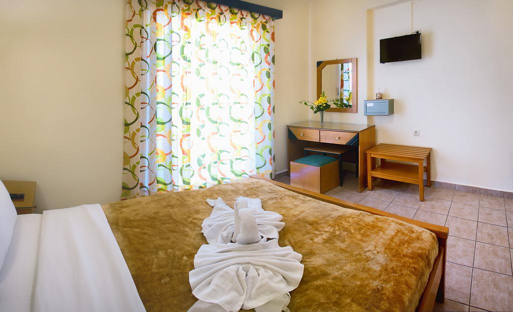 Nicolas Hotel Jeorjoúpoli Eksteriør bilde