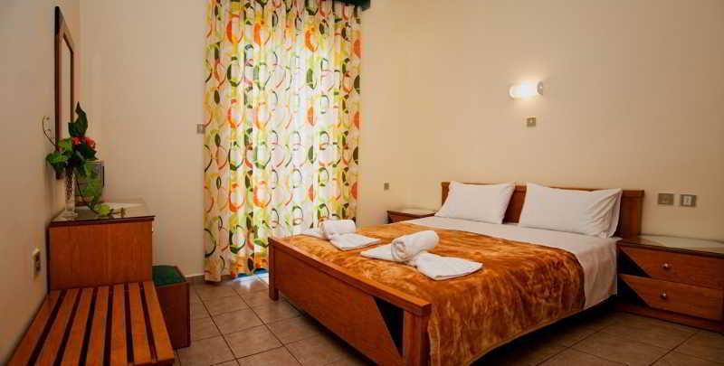 Nicolas Hotel Jeorjoúpoli Eksteriør bilde
